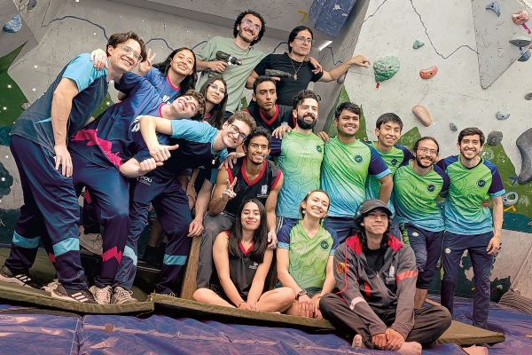 publicación Equipo de Escalada de la UD, brilla en torneos regionales del semestre 2026-1